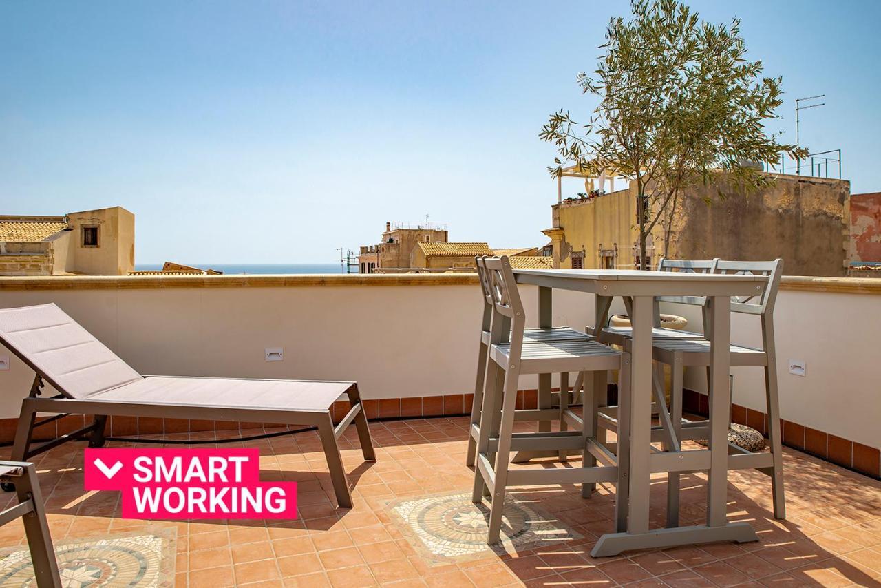 Apartment La Terrazza Sul Vicolo Della Giudecca By Wonderful Italy *